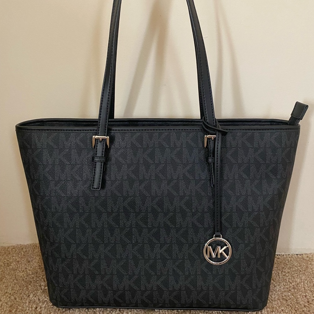 Michael Kors large logo shoulder bag